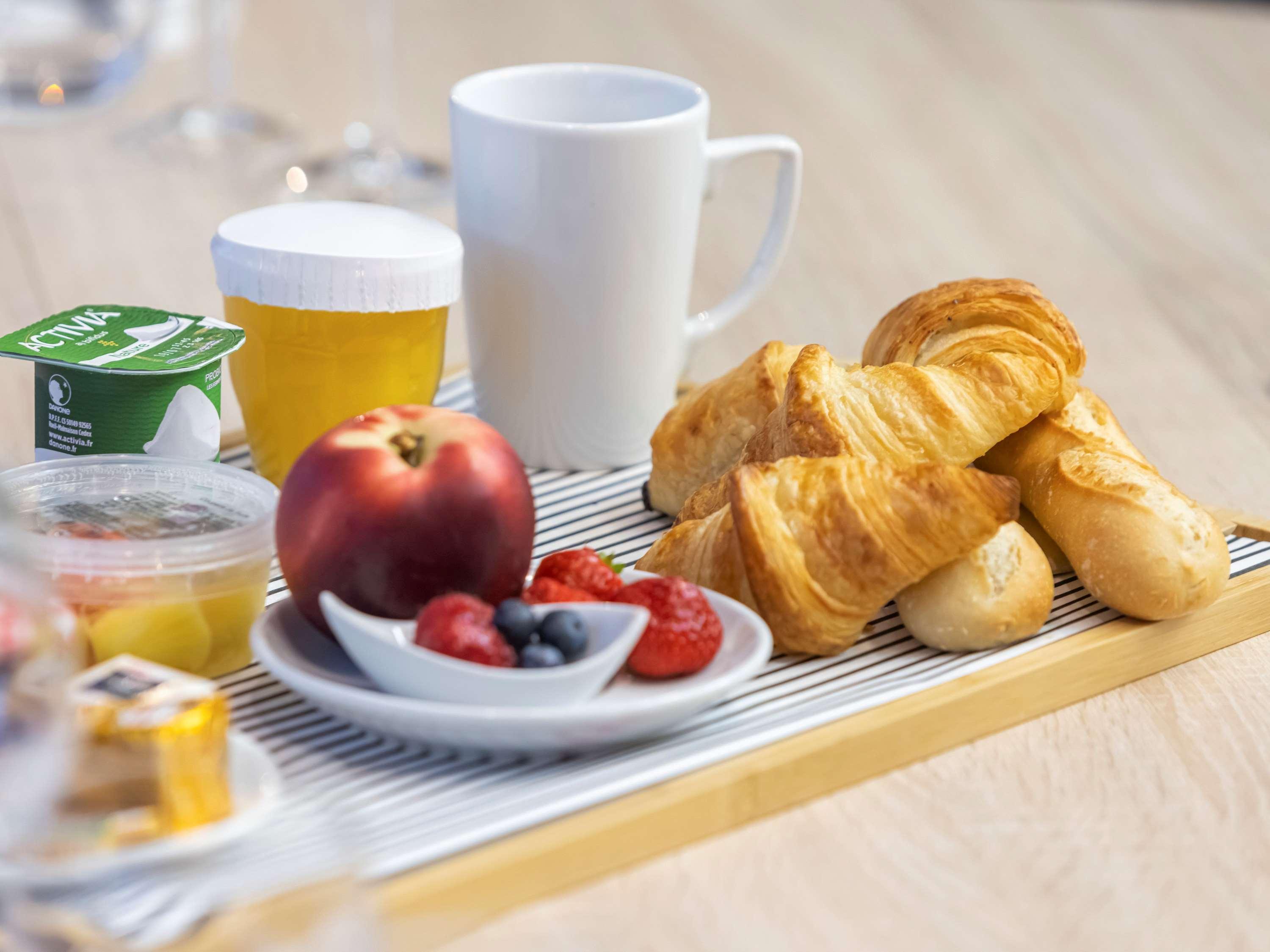 Mercure Paris Massy Gare Tgv Zewnętrze zdjęcie