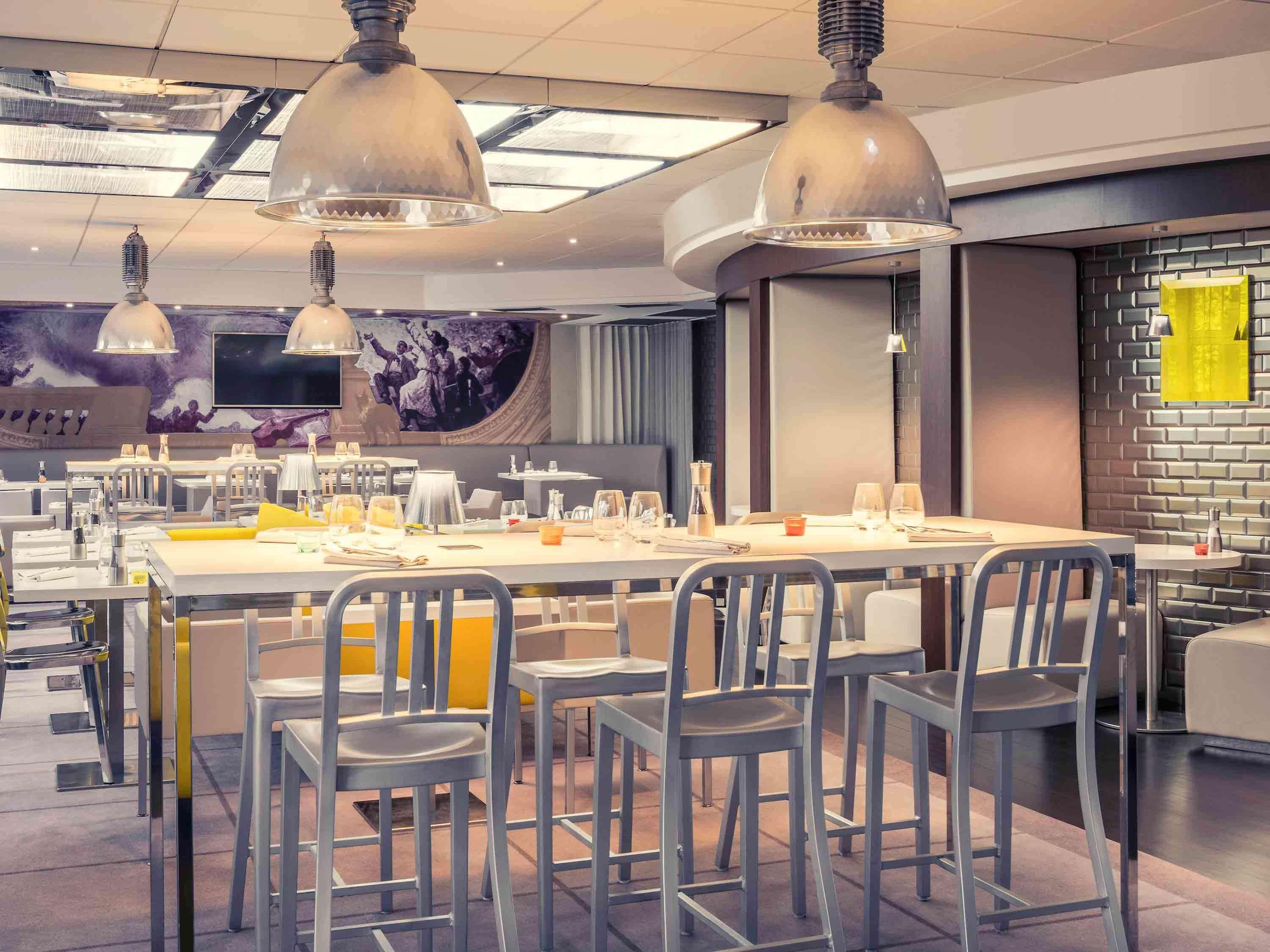 Mercure Paris Massy Gare Tgv Zewnętrze zdjęcie